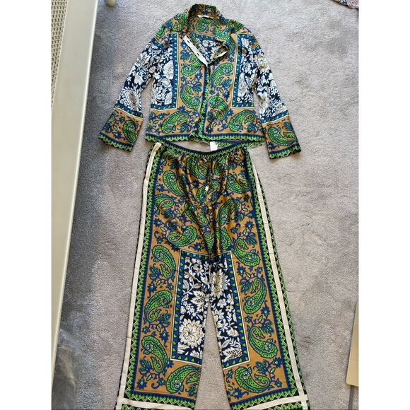NWOT ⭐️Viral Zara 2 piece set, shirt and pants, Sz L $159 E40 - Picture 5 of 15